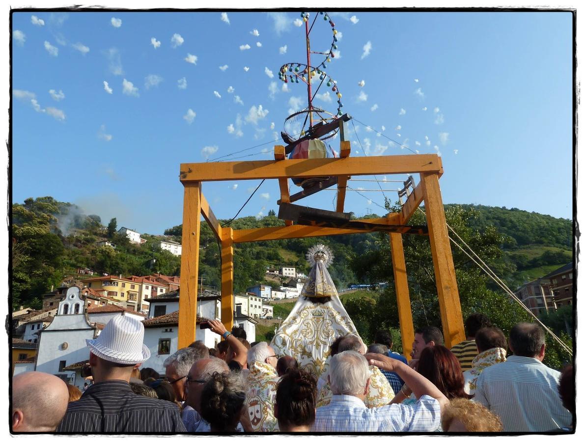 كانجاس ديل نارسيا Hostal Los Nogales المظهر الخارجي الصورة